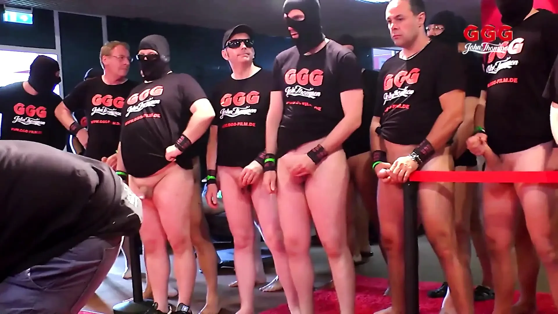 Porno filmda Tompson Lea