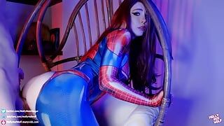 Seksowna Mary Jane rucha się w kostiumie Spidermana - Mollyredwolf