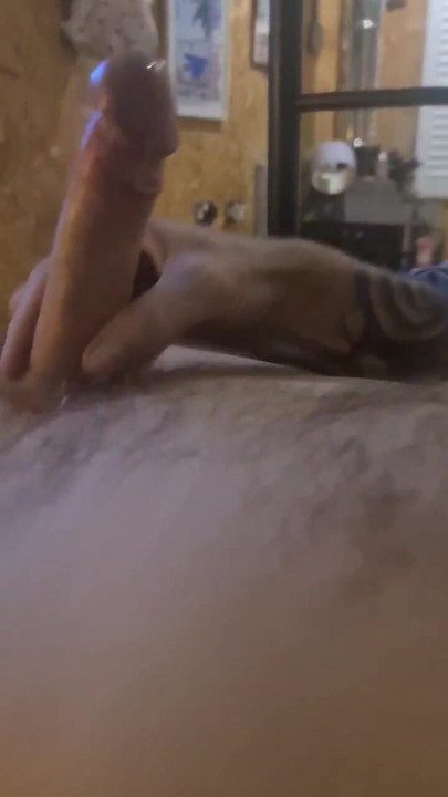 Wanking in panties