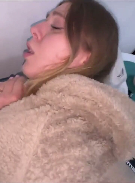 I Like to Suck and Jump on a Dick Like in This Video - Give Me All Your Cum