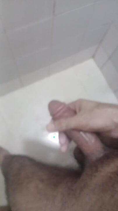 שייק חלב עם זין גדול