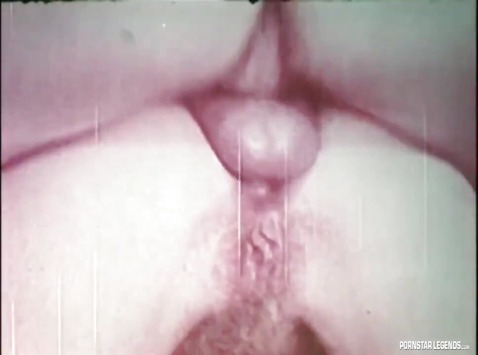 Cris Cassidy и John Holmes в тройничке
