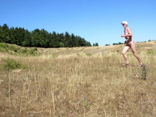 Naked jogging 007