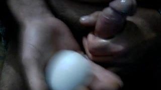 Thủ dâm bằng trứng