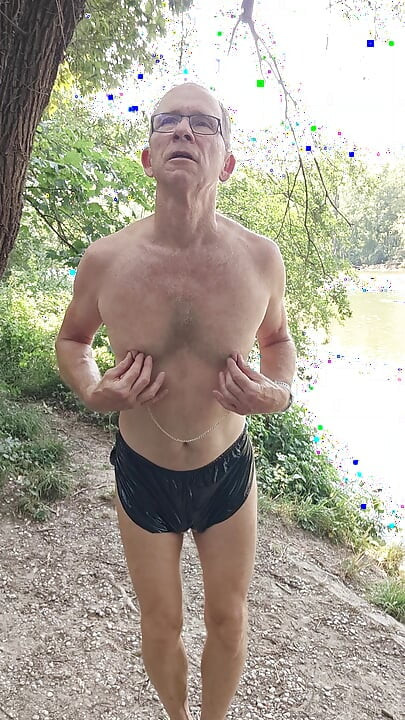 nejlevnější děvka