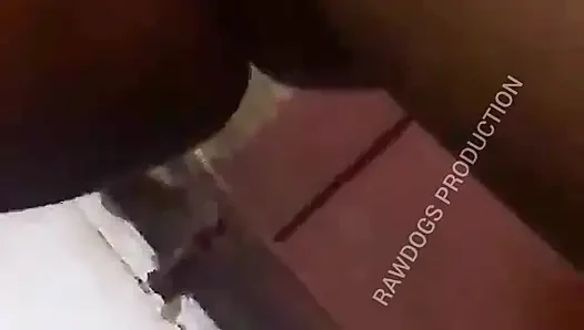 Лапочка в домашнем видео чувствует себя хорошо
