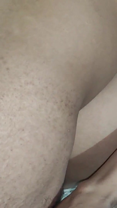 Moment must-see de la "xxx indiancă sexy desi bhabhi chut ka jaadu"
