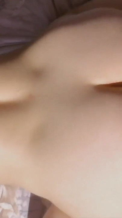 Cute girl likes to get cum on her! | Clip 2