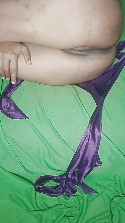 Itna Josh tha pati bahar tha chudai ki jarurat thi ungli Kiya raat me