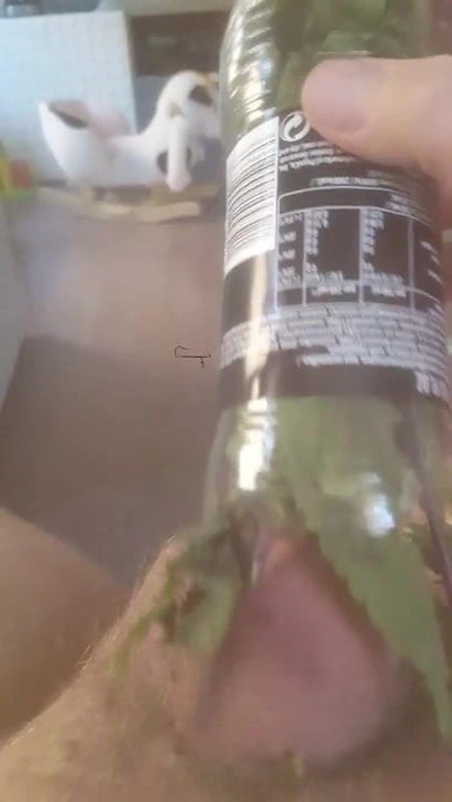 Jerking Off 3, Nettle fleshlight