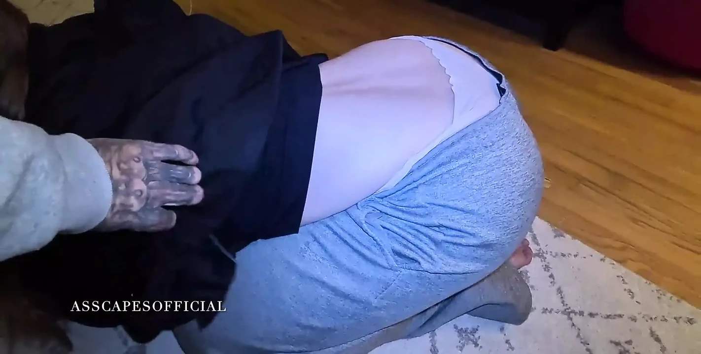 Watch Me Surprise My Girl Friend While She Works