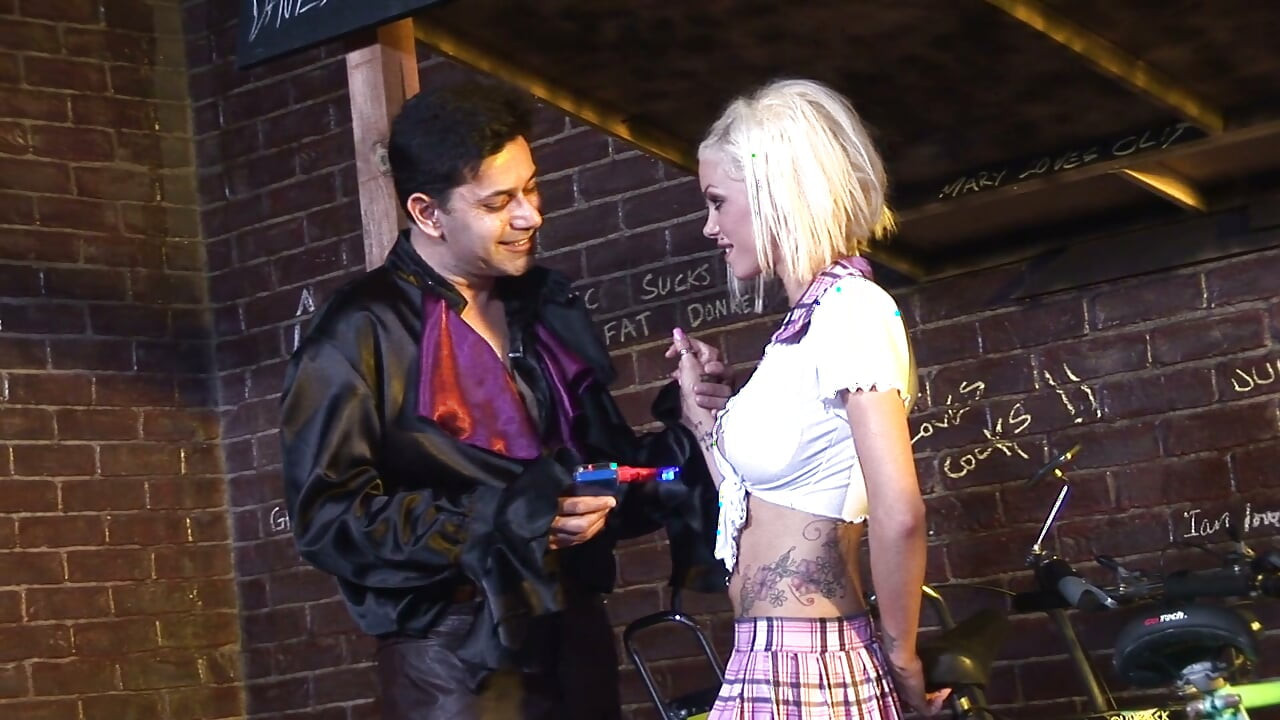 Blonde slut gives head in underground place without regrets