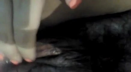Putita masturbandose