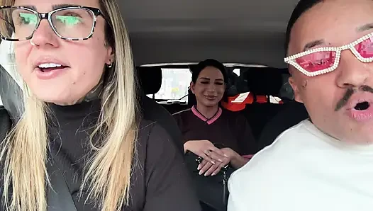 Teacher quits the profession and surprises us