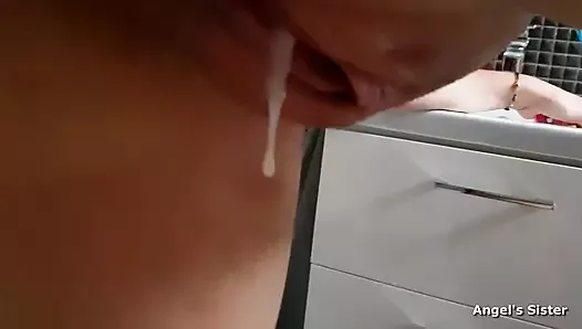 I fucked my step sister in toilet while she was brushing her teeth