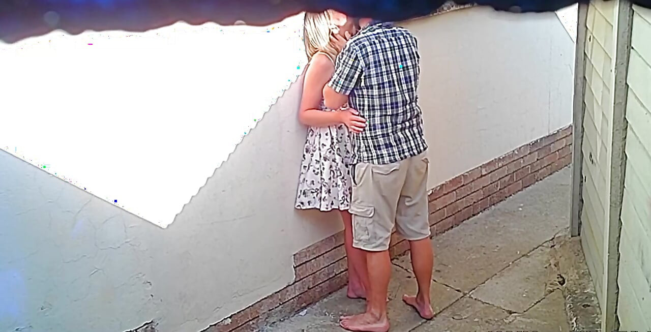Camera Caught Couple Fucking Outside Public Restaurant