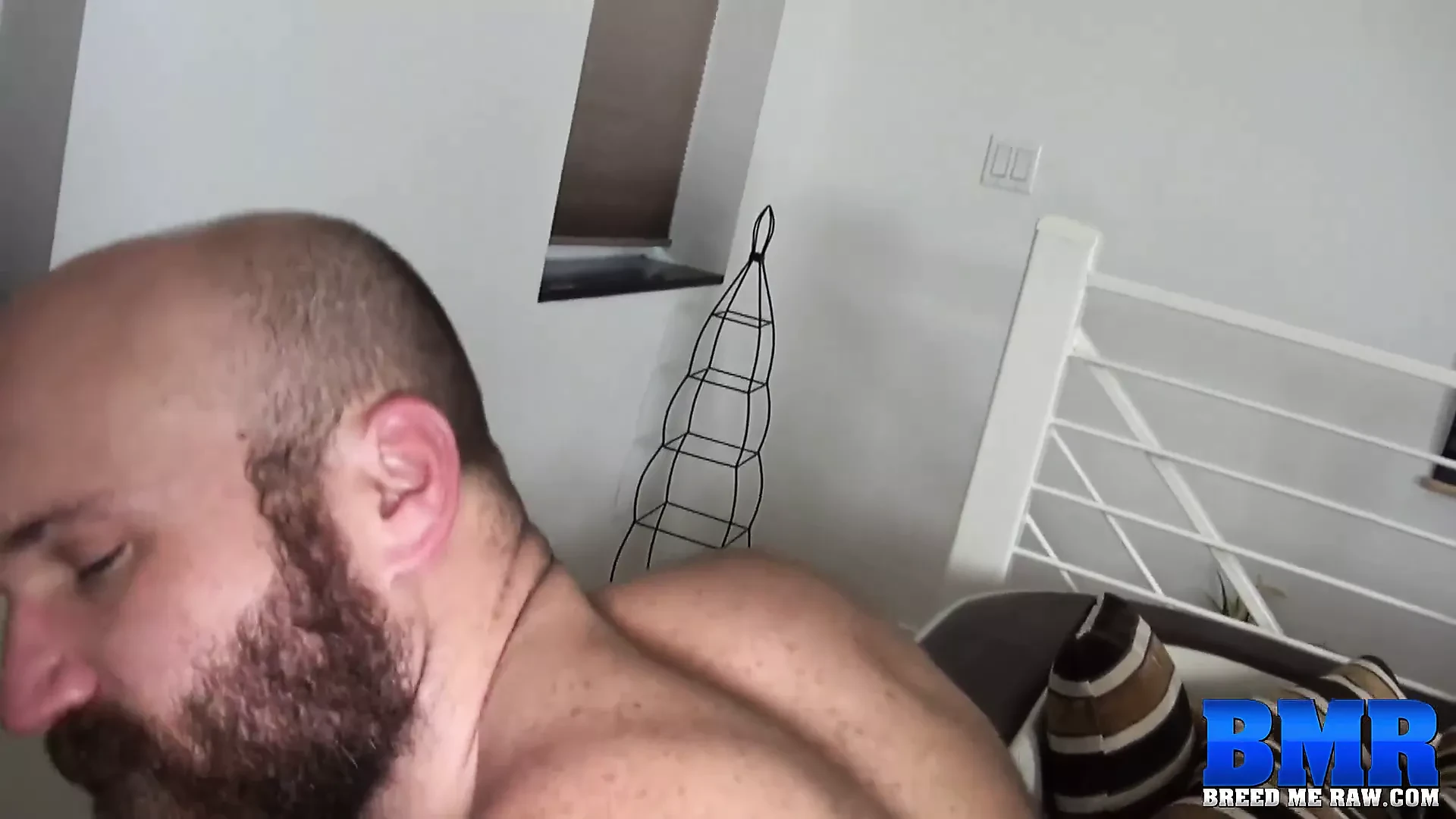 Breedmeraw inked marco bolt rimming och jävla skäggig hunk