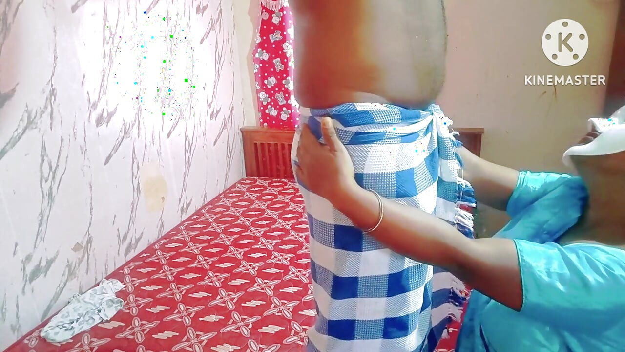 Chennai тамильская бхабхи соблазнила своего сводного брата - минет крупным планом и лизание киски с тамильского аудио