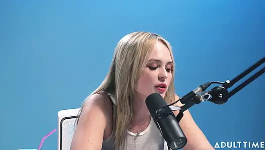 Lilly Bell Exhibitionism, Sexting, & Empowerment | the Adult Time Podcast