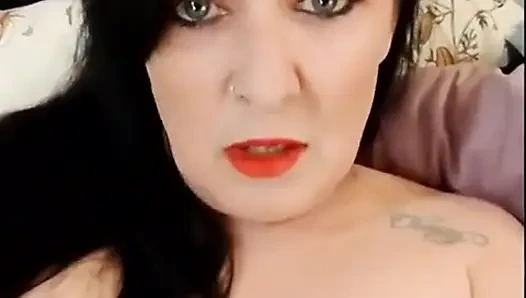 Big Closeup Yawns Topless Small Talk
