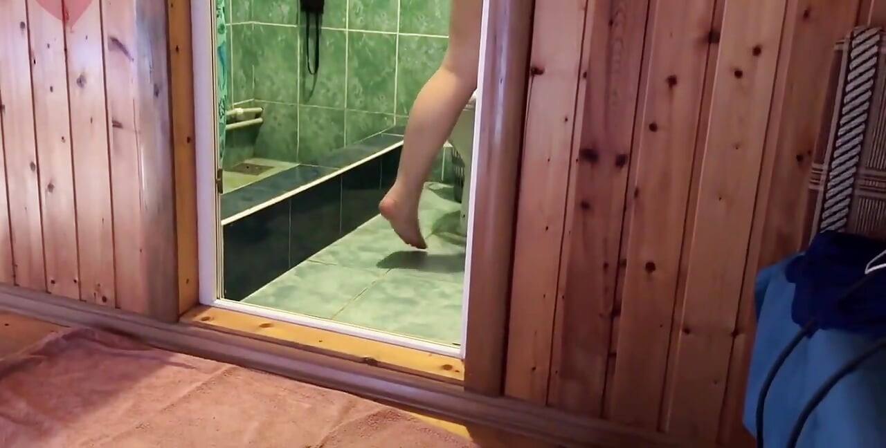 Young MILF Got Fucked Hard in Hotel Room