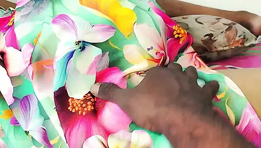 Gedara riyadura mage kamareta e ile mage amcık hodata thalala hukapu heti