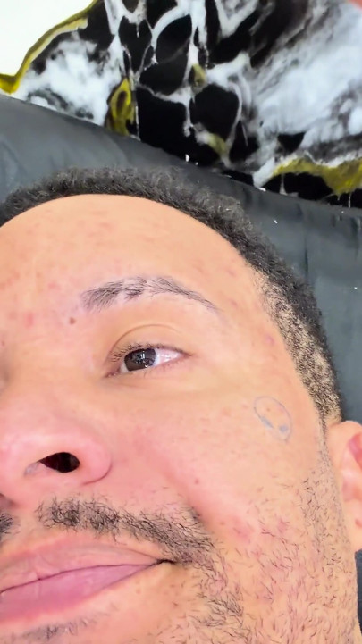 I took a roll in the ass and in the pussy I went to the fur because it is more delicious and he couldn't stand it and came in my pussy | Clip 1