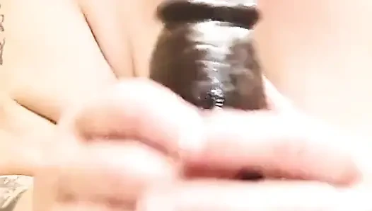 Seni emerken kremsi ıslak bir yüze sıçrat ve tadına bak