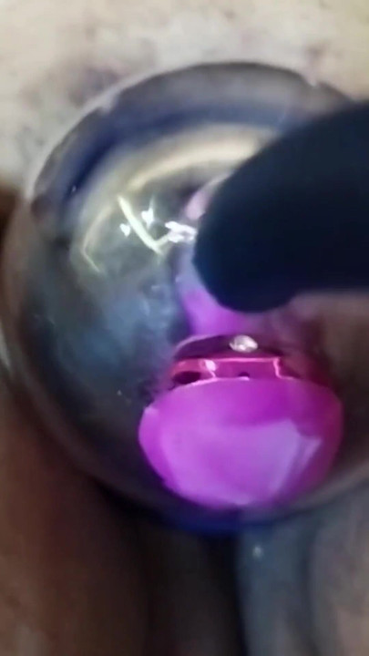 Powerful moment from "Pumping my pussy to orgasm"