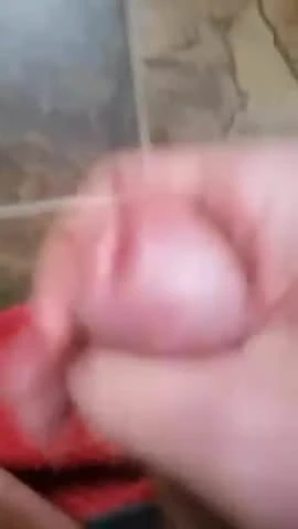 Je me masturbe pour mon ex