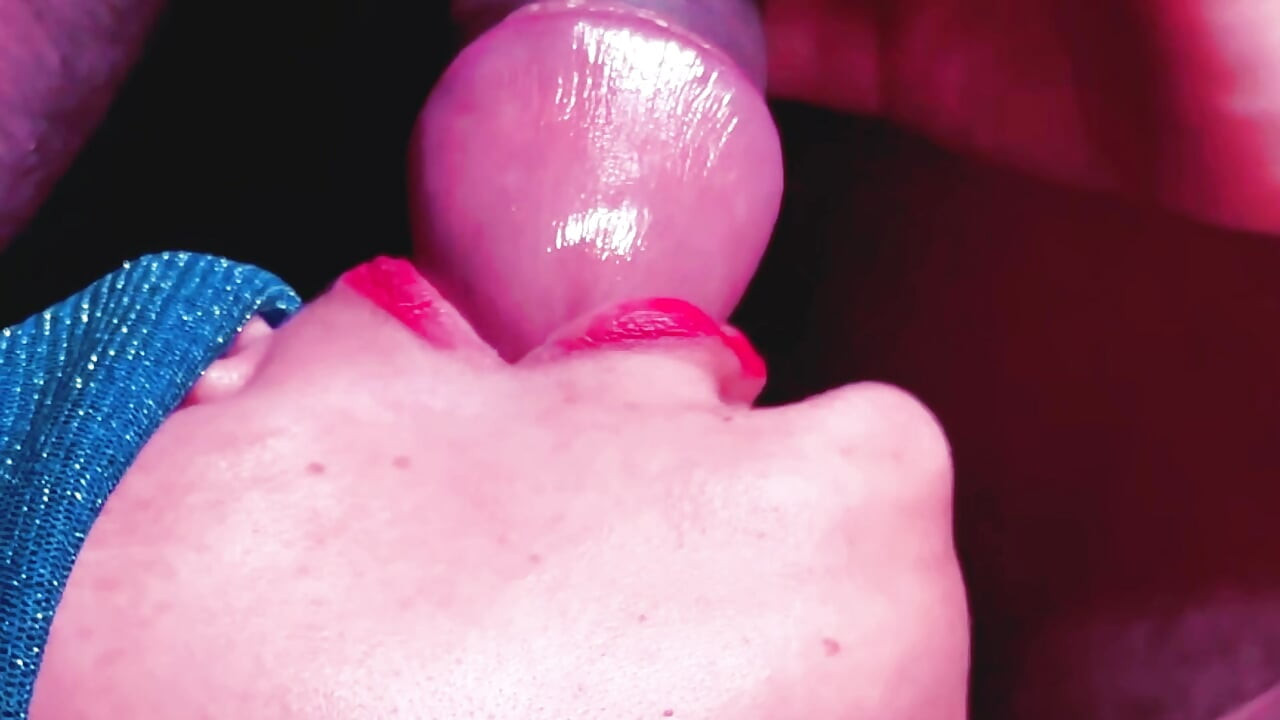 מקרוב : מציצה מדהימה - ASMR מוצץ פה חלק 1