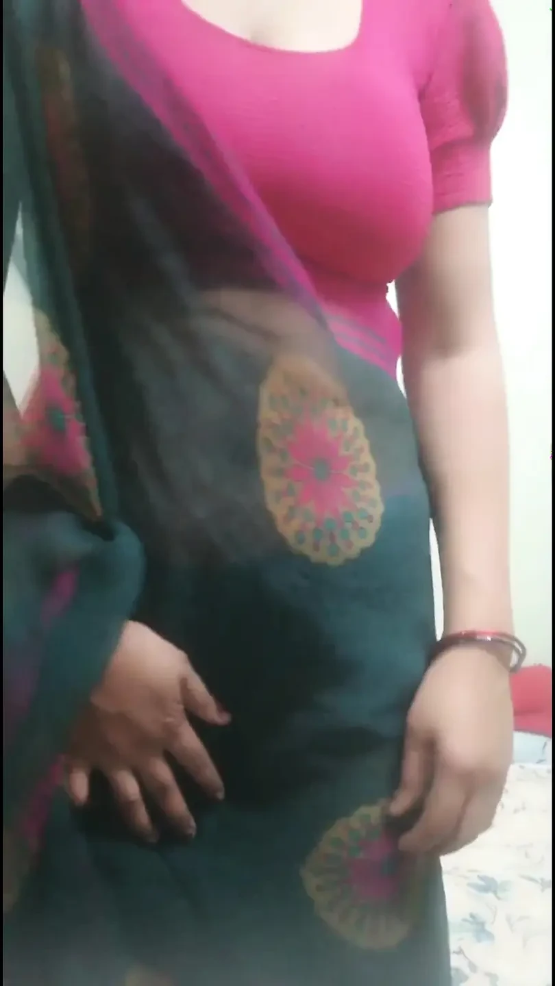 Desi Saree Undressing Tease - Full Nude Solo Play - Intense Orgasm - No Face - 4K