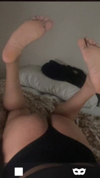 Dirty sissy showing off on flingster for old men who stroke their cock
