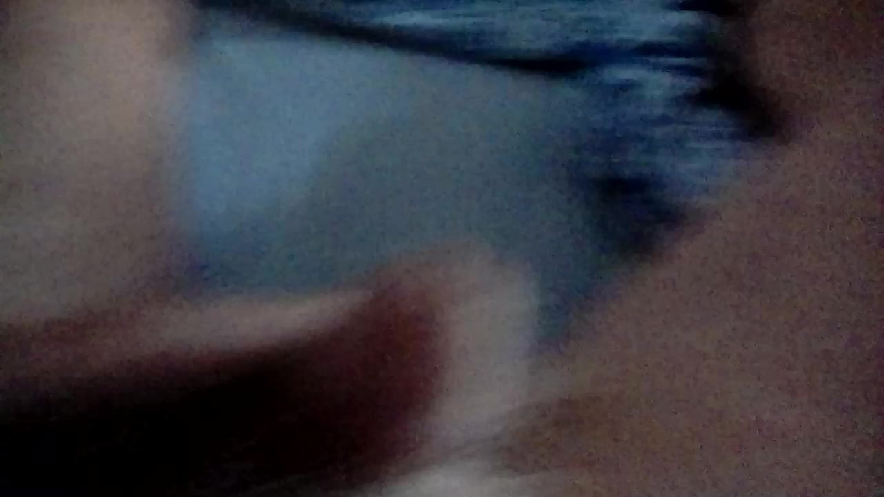 在我的杯子里撒尿