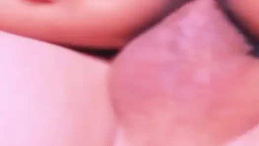 Ngentot kontol cowok ini sampai dia crot banyak banget