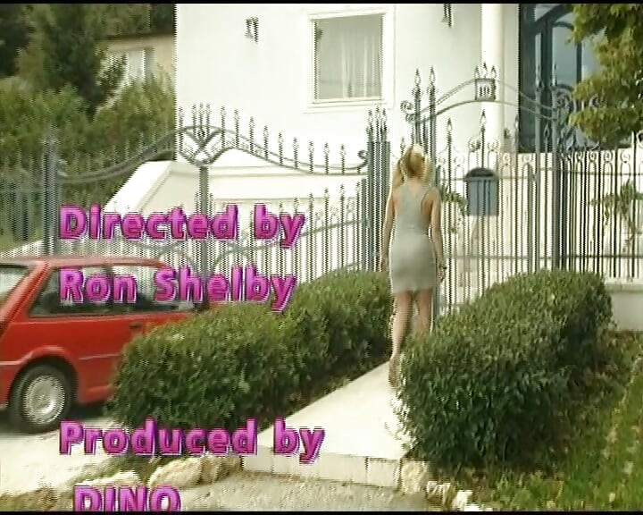Bonita rubia alemana disfruta hardcore dp trío