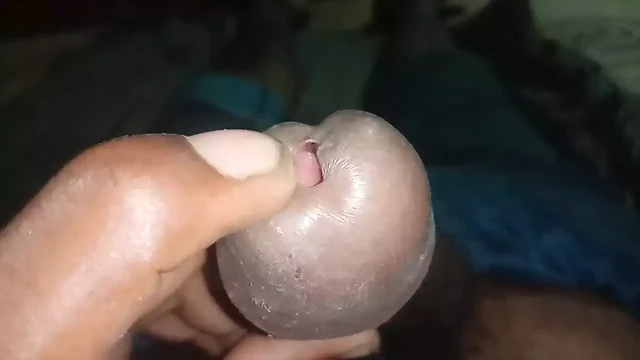 Indian gay's masturbation young gay's masturbation