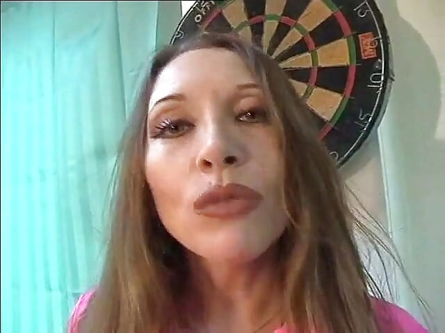 Стриптиз-интервью Wendy