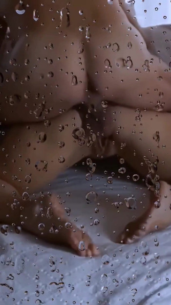 Amateur Blonde Mature Wife Has Sexy Pleasure
