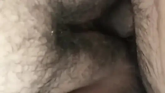 Üvey annemin şişman amını bacakları açık sikiyorum