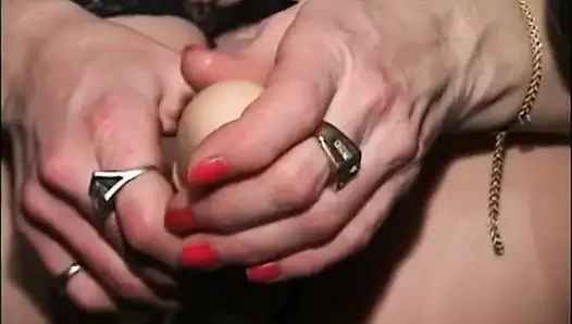 Kitty Foxx Gadis Penghangat