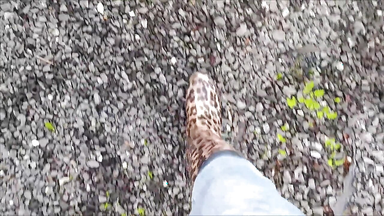 Gumboots'ta kinkylyrical tarafından uzun yürüyüş