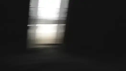 Seks di zona bahaya/ kamar misterius