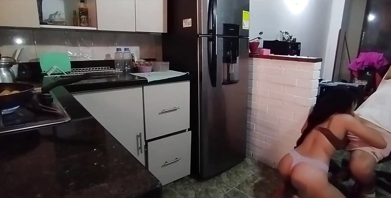 I Masturbated Looking at Her How She Was Dressed and She Couldn't Bear to Suck My Entire Cock