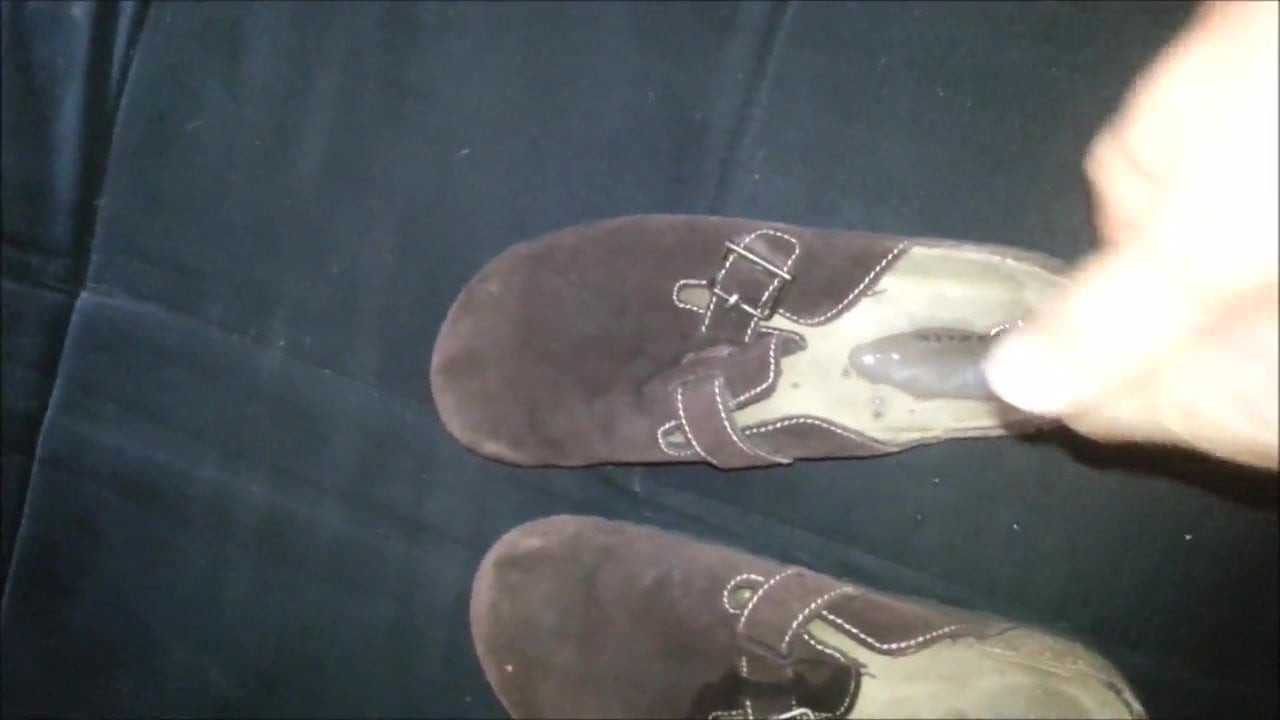 cumed look a like brikenstock clogs