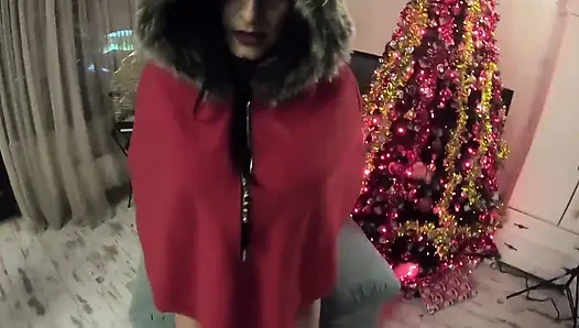 Tante sange santa lagi asik nyepong kontol dan dientot gaya doggy sampai dicrot di dalam