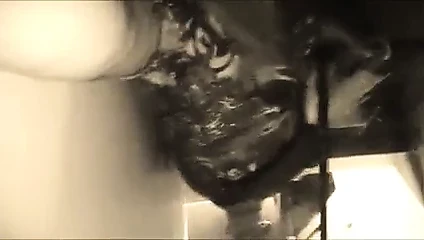 Ancelina çapraz anal oyuncaklar merdiven