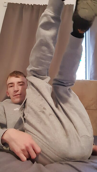 Skinny lad pulls back skin and shows bellend