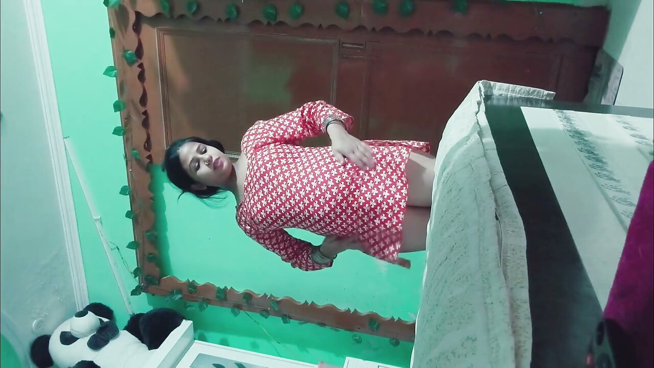 Horney Sexy Nude Latika with Big Boobs