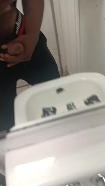 Svršavanje u kupaonici, dio 2
